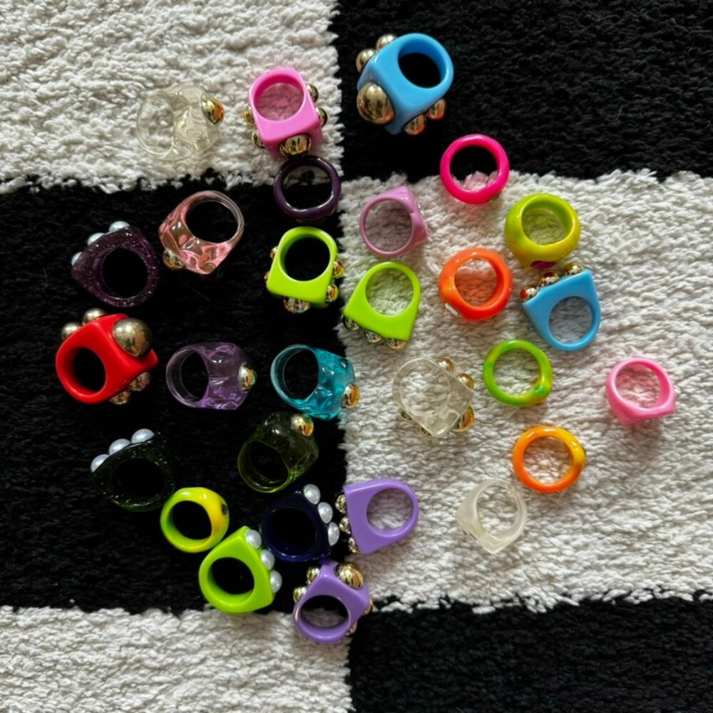 LOT of La Manso & Blobb by Sofia Eliot-style rings